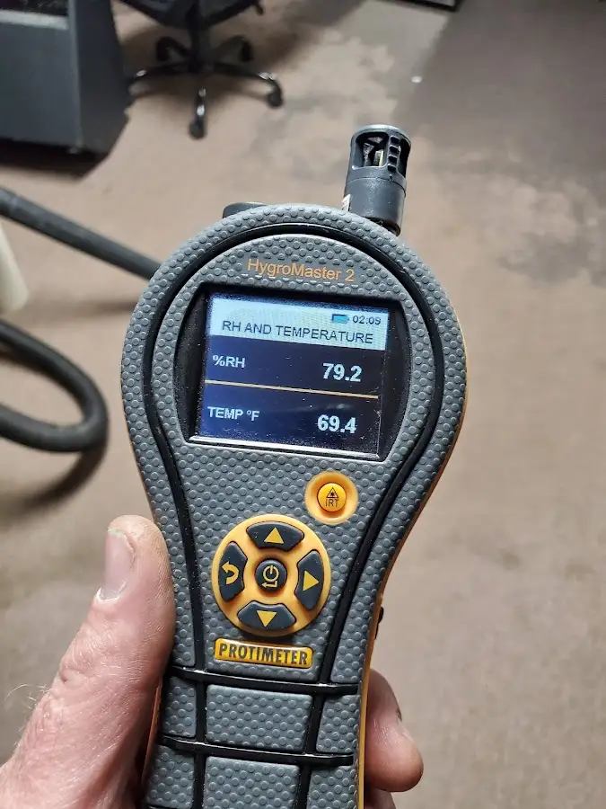 Moisture meter humidity assessment for Mold Remediation & Removal in Washington